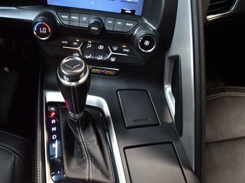 Used 2019 Chevrolet Corvette Z06 RWD image 65