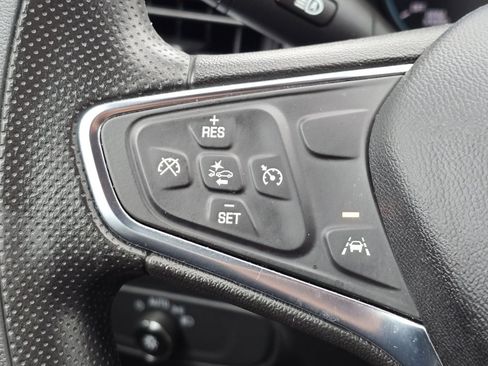 Used 2023 Chevrolet Equinox LT image 26