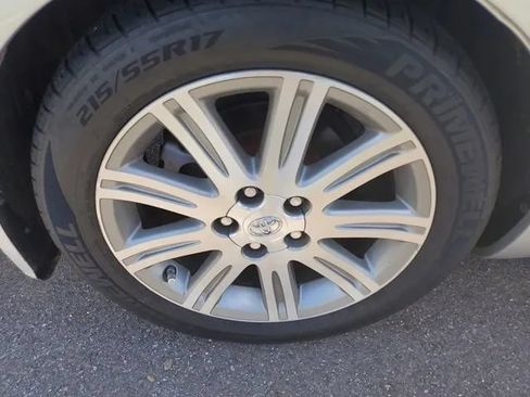 Used 2009 Toyota Avalon Limited FWD image 9