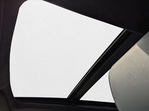 New 2025 Ford F150 Lightning Lariat image 15