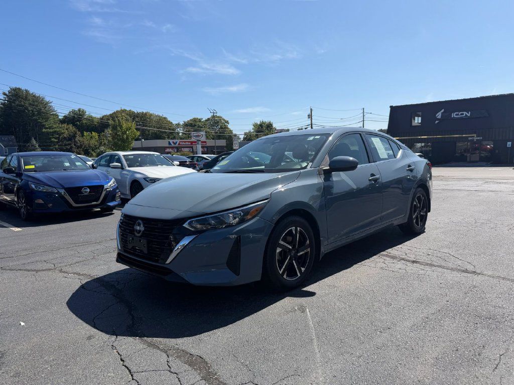 Used 2024 Nissan Sentra SV FWD image 1