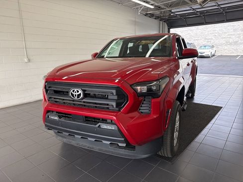 New 2026 Toyota Tacoma SR5 image 3