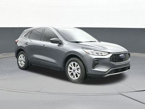 Used 2024 Ford Escape Active image 1