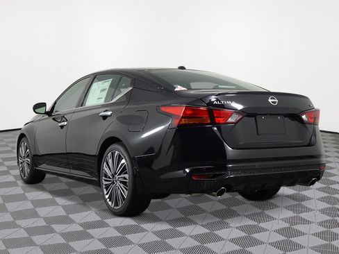 New 2025 Nissan Altima 2.5 SL image 5