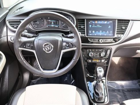 Used 2018 Buick Encore Preferred image 14