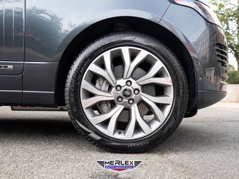 Used 2018 Land Rover Range Rover Long Wheelbase Supercharged image 10