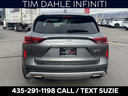 Used 2019 INFINITI QX50 Essential w/ Sensory Package image 7