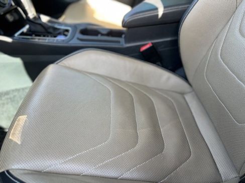 Used 2019 Volkswagen Jetta SEL Premium image 21