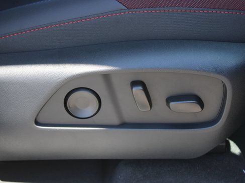 New 2026 Chevrolet Equinox RS w/ Convenience Package III FWD image 29