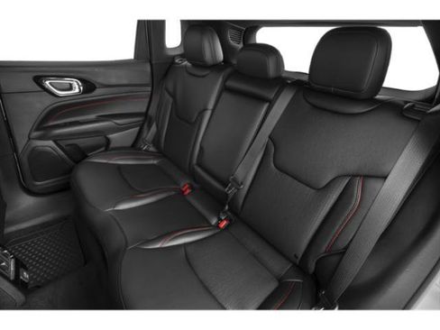 Used 2024 Jeep Compass Trailhawk AWD/4WD image 15