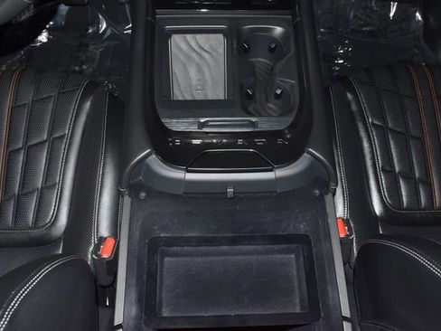 Used 2025 Nissan Armada PRO-4X image 22