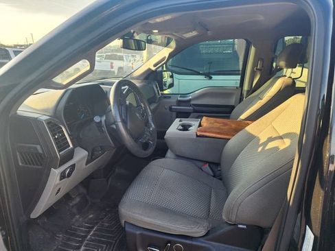 Used 2015 Ford F150 XLT w/ Equipment Group 302A Luxury AWD/4WD image 3