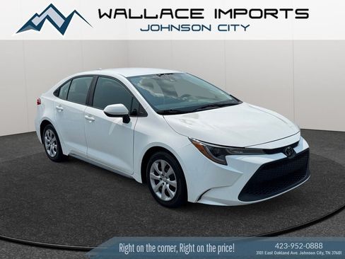 Used 2021 Toyota Corolla LE FWD image 7