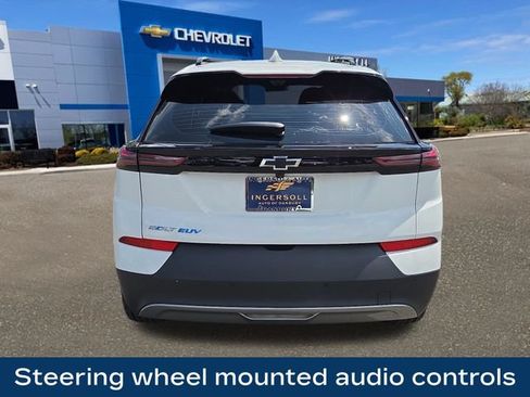 Used 2023 Chevrolet Bolt EUV Premier w/ Sun & Sound Package FWD image 6