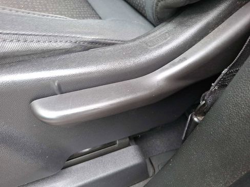 Used 2019 Chevrolet Silverado 1500 Custom Trail Boss w/ Custom Convenience Package image 12