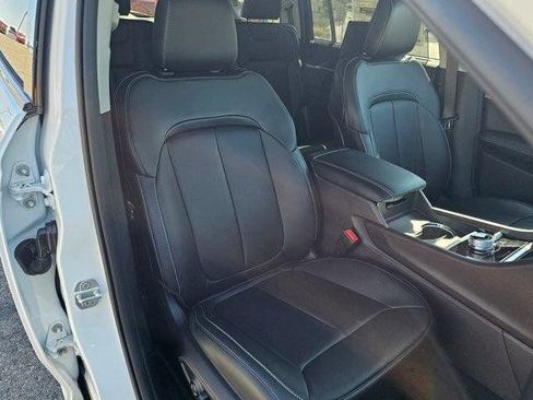 New 2024 Jeep Grand Cherokee L Limited w/ Luxury Tech Group II AWD/4WD image 11