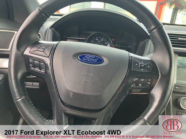 Used 2017 Ford Explorer XLT w/ Equipment Group 202A AWD/4WD image 18