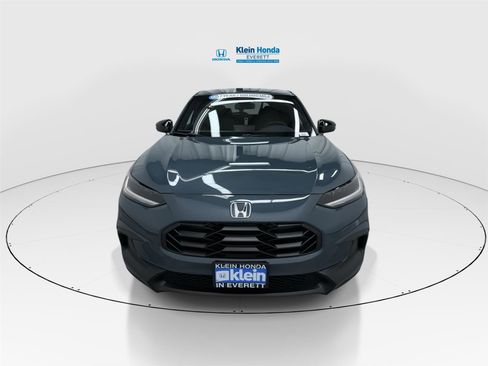 Certified 2025 Honda HR-V Sport image 5