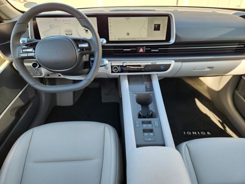 New 2025 Hyundai Ioniq 6 SEL image 11