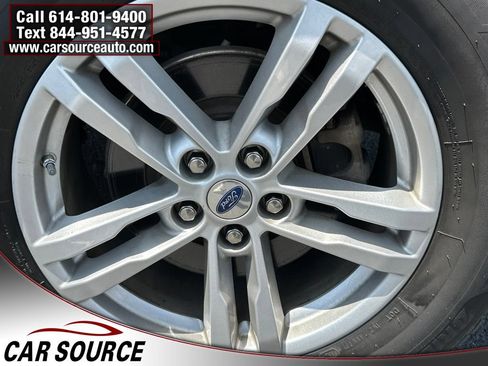 Used 2020 Ford Explorer XLT AWD/4WD image 22