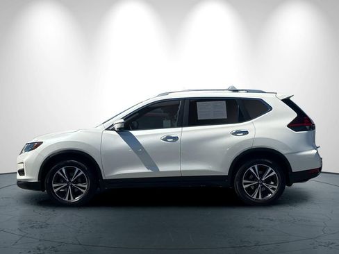 Used 2020 Nissan Rogue SV w/ Premium Package FWD image 7