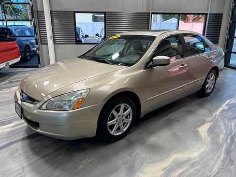 Used 2004 Honda Accord EX image 33