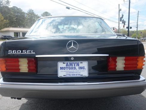 Used 1991 Mercedes-Benz 560 SEL image 5