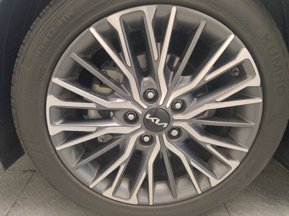 Used 2023 Kia Forte GT-Line FWD image 31