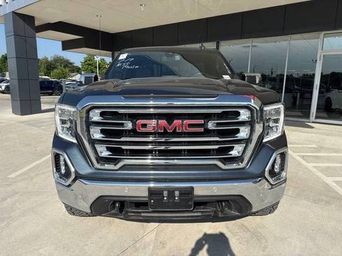 Used 2021 GMC Sierra 1500 SLT AWD/4WD image 2