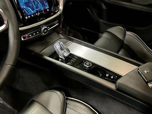 Certified 2024 Volvo S60 B5 Ultimate image 15