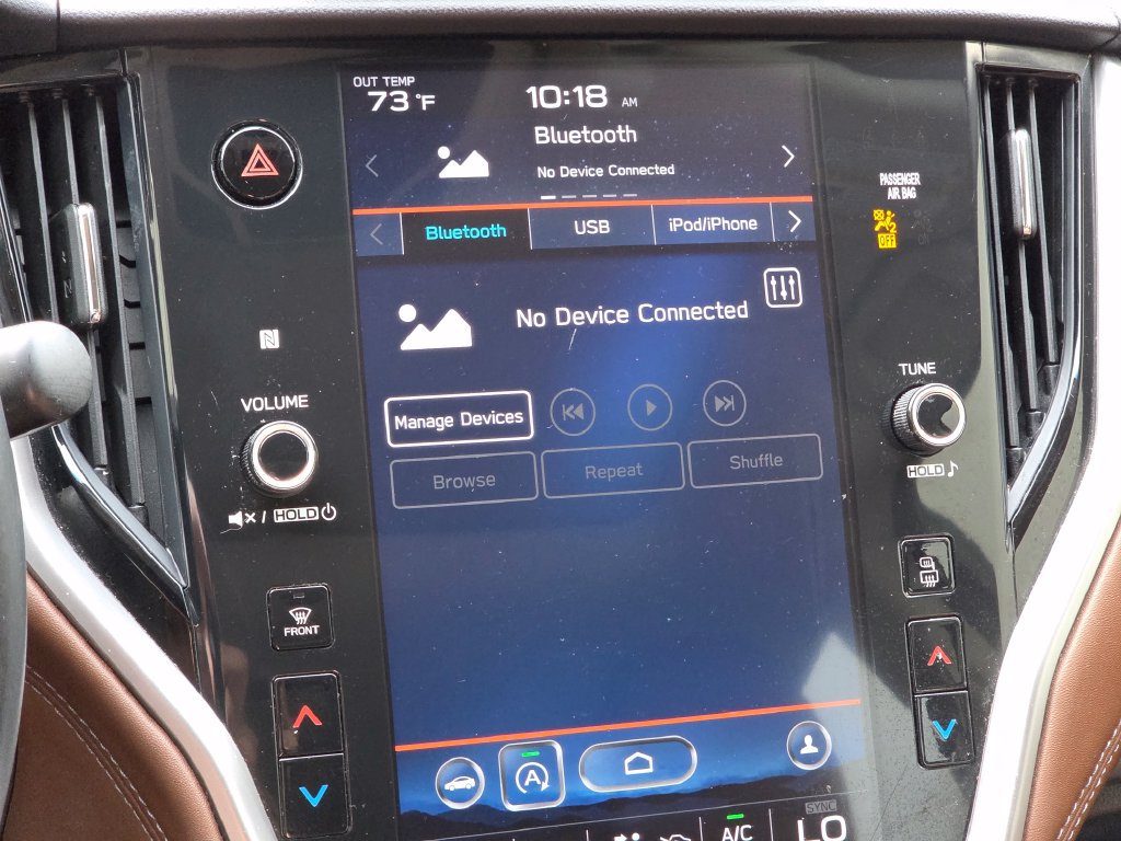 Used 2022 Subaru Outback Touring XT AWD/4WD image 12