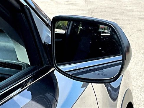 Used 2019 Honda CR-V LX image 24