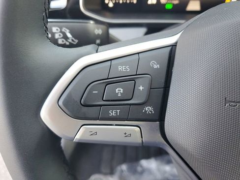 New 2026 Volkswagen Jetta SE FWD image 19