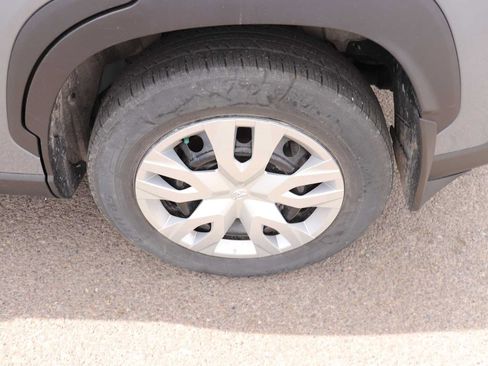 Certified 2022 Toyota Corolla Cross L FWD image 9