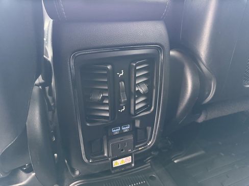 Used 2021 Jeep Grand Cherokee Limited w/ Quick Order Package 28K 80th image 14