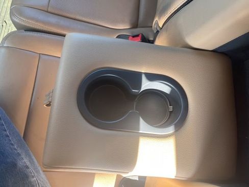 Certified 2022 Ford F250 Lariat w/ Chrome Package image 18