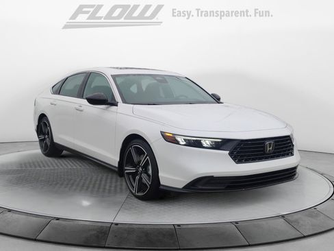 Certified 2025 Honda Accord Sport image 1