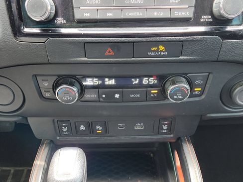 Used 2022 Nissan Frontier Pro-X RWD image 22