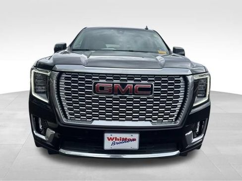 Used 2022 GMC Yukon Denali AWD/4WD image 12