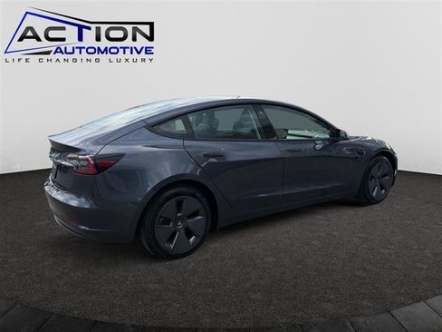 Used 2023 Tesla Model 3 Standard Range image 7