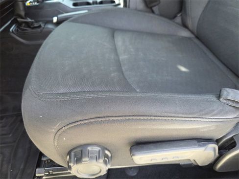 Used 2023 Jeep Wrangler Sport S image 17