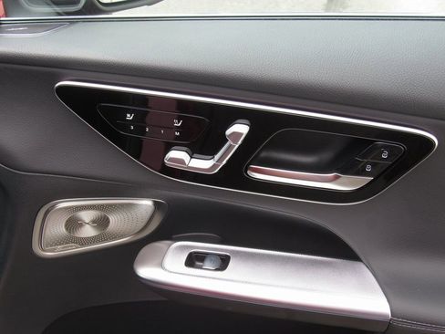 New 2025 Mercedes-Benz GLC 300 4MATIC image 22