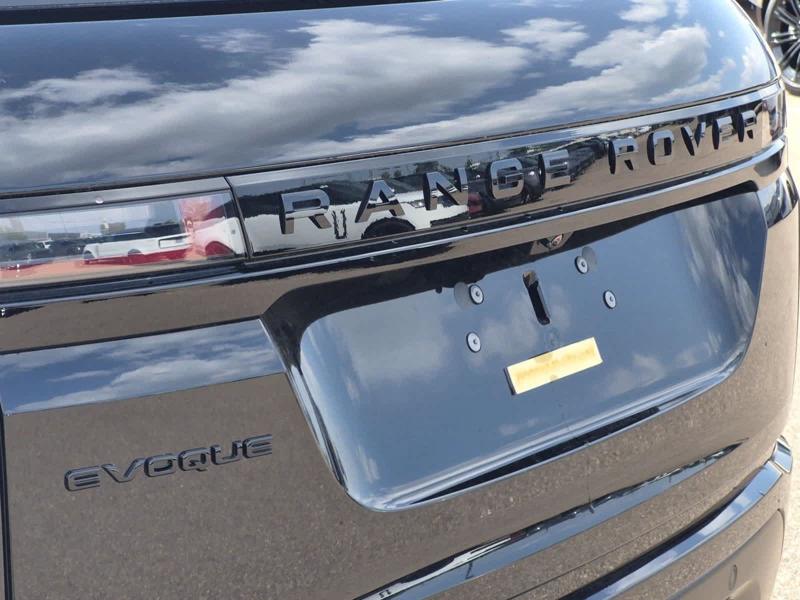 New 2026 Land Rover Range Rover Evoque S AWD/4WD image 12