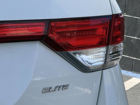 Used 2016 Honda Odyssey Touring Elite image 29