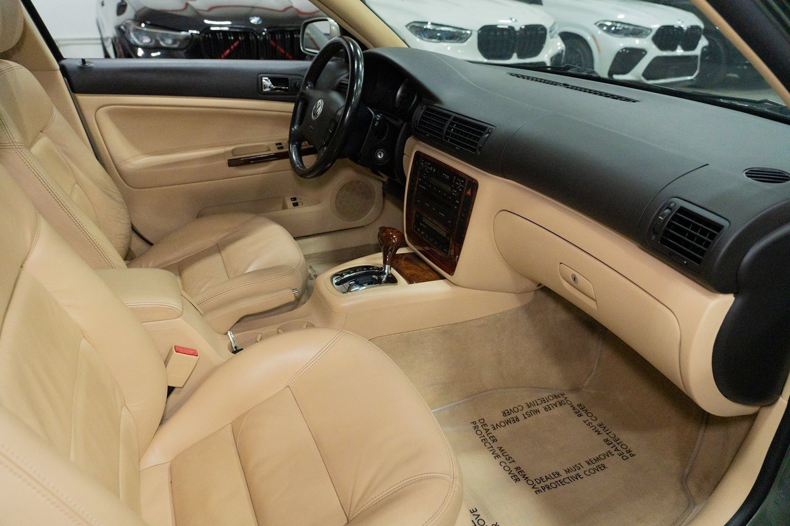 Used 2002 Volkswagen Passat GLX AWD/4WD image 31
