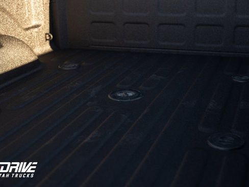 Used 2016 RAM 2500 Laramie image 13