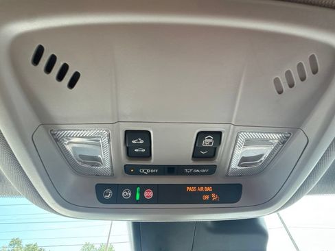 Used 2024 Chevrolet Malibu LT FWD image 25