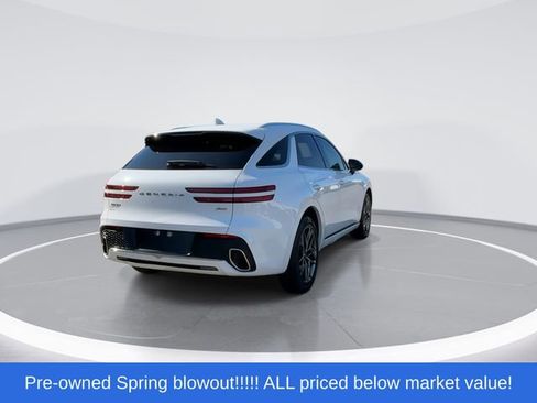 Used 2022 Genesis GV70 2.5T w/ Select Package AWD/4WD image 7