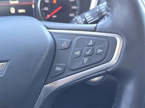 Used 2022 Chevrolet Equinox Premier image 25