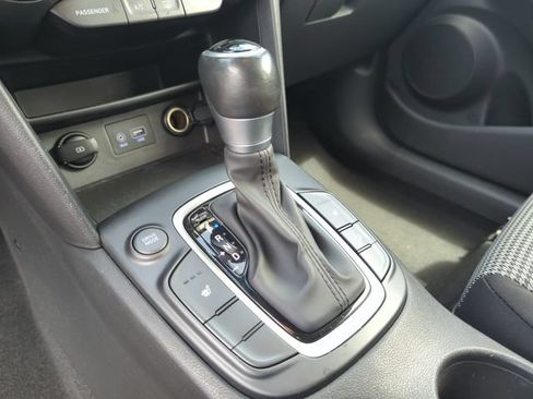Used 2019 Hyundai Kona SEL FWD image 39